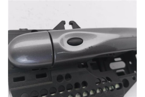 Recambio de maneta exterior delantero derecha para renault clio iv 1.5 business referencia OEM IAM 242888D  