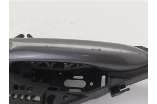 Recambio de maneta exterior delantero derecha para renault clio iv 1.5 business referencia OEM IAM 242888D  