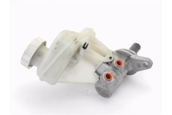 Recambio de bomba freno para mitsubishi space star (a00) 1.2 motion referencia OEM IAM 13231180950  