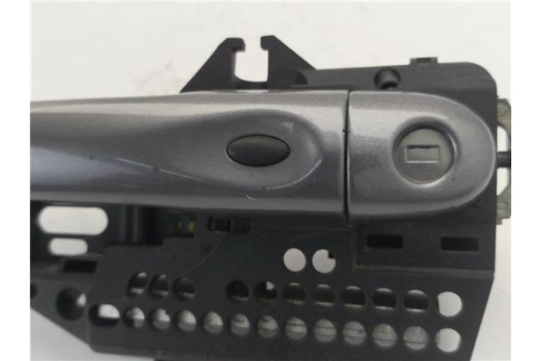 Recambio de maneta exterior delantero izquierda para renault clio iv 1.5 business referencia OEM IAM 2742889D  