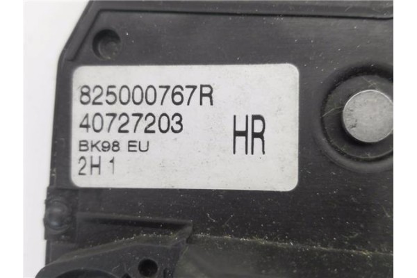 Recambio de cierre electromagnetico trasero derecho para renault clio iv 1.5 business referencia OEM IAM 825000767R  