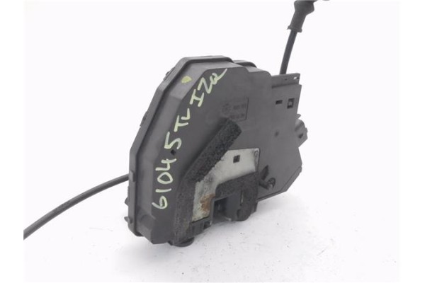 Recambio de cierre electromagnetico trasero izquierdo para renault clio iv 1.5 business referencia OEM IAM 825015591R  