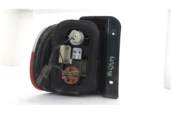 Recambio de piloto trasero derecho para hyundai h-1 furgón 2.5 crdi referencia OEM IAM 924024A6  