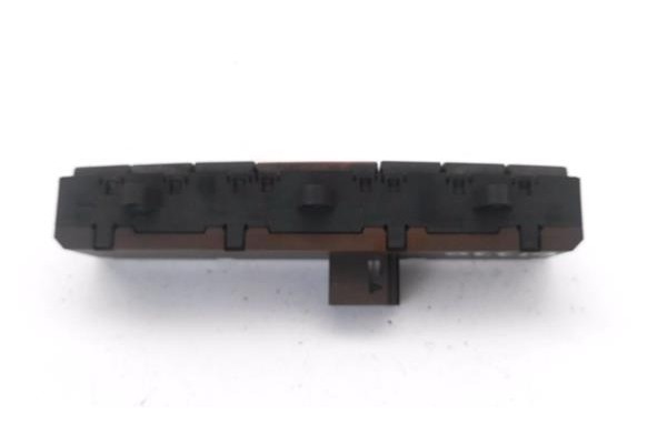 Recambio de interruptor luces emergencia para citroen jumper furgón 2.2 hdi 100 referencia OEM IAM B569  
