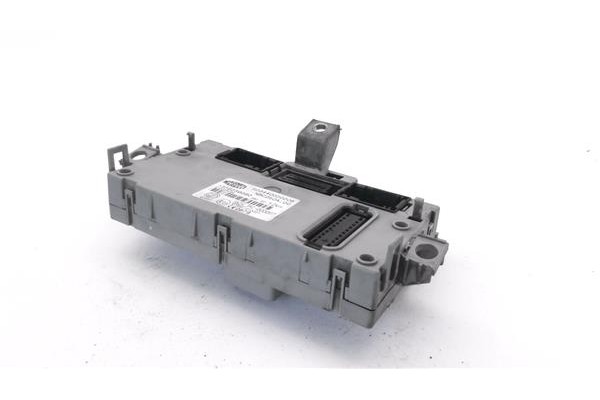 Recambio de centralita para citroen jumper furgón 2.2 hdi 100 referencia OEM IAM 1358239080 5,0344E+11 