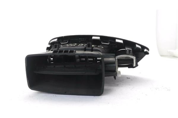 Recambio de rejilla entrada de aire para renault grand scénic iii (jz0/1_) 1.5 dci referencia OEM IAM 1012124 10016 