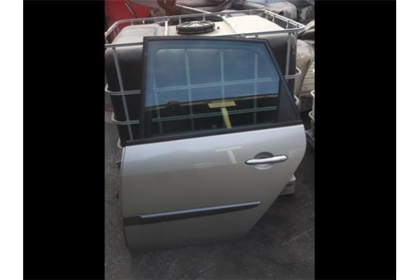 Recambio de puerta trasero izquierda para renault grand scénic ii (jm0/1_) 1.9 dci (jm15) referencia OEM IAM   