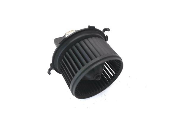 Recambio de motor calefaccion para citroen jumper furgón 2.2 hdi 100 referencia OEM IAM 5E1630100  