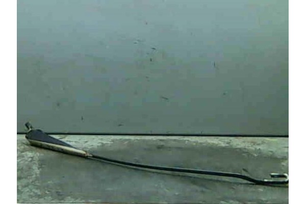 Recambio de brazo limpiaparabrisas delantero para opel corsa b (1993) 1.7 d referencia OEM IAM   