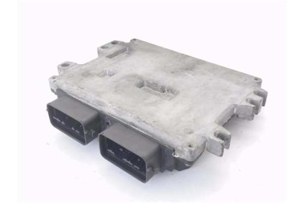 Recambio de centralita para suzuki swift berlina (rs/mz) 1.3 gl (5-ptas.) referencia OEM IAM 3392062J0 MB1123000381 