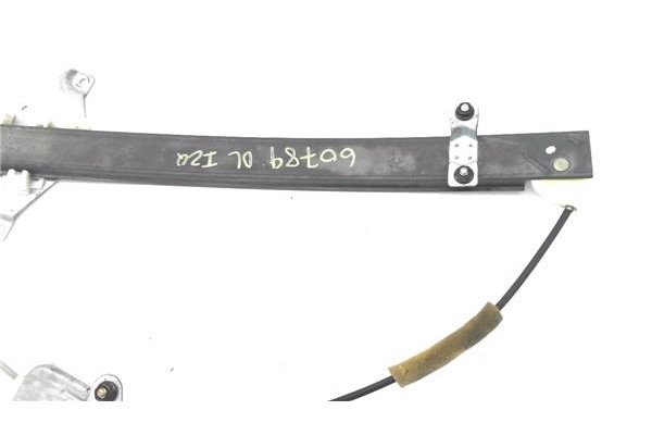 Recambio de mecanismo elevalunas delantero izquierdo para ssangyong rexton 2.7 270 xdi limited referencia OEM IAM 8810008B00 A00