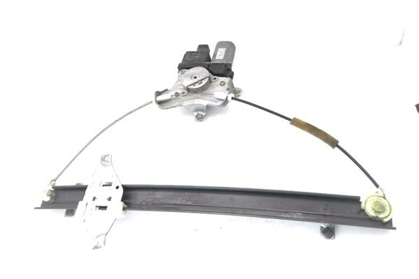 Recambio de mecanismo elevalunas delantero izquierdo para ssangyong rexton 2.7 270 xdi limited referencia OEM IAM 8810008B00 A00