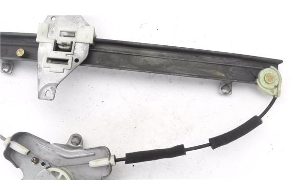 Recambio de mecanismo elevalunas trasero derecho para ssangyong rexton 2.7 270 xdi limited referencia OEM IAM 8810008011  