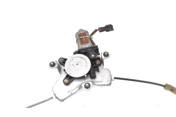 Recambio de mecanismo elevalunas delantero derecho para ssangyong rexton 2.7 270 xdi limited referencia OEM IAM 8810008011  