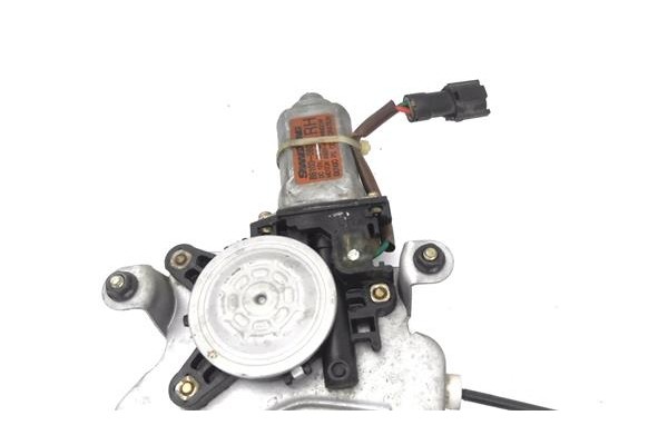 Recambio de mecanismo elevalunas delantero derecho para ssangyong rexton 2.7 270 xdi limited referencia OEM IAM 8810008011  
