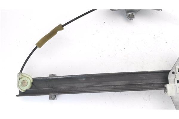 Recambio de mecanismo elevalunas delantero derecho para ssangyong rexton 2.7 270 xdi limited referencia OEM IAM 8810008011  