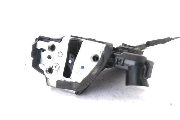 Recambio de cierre electromagnetico delantero derecho para toyota avensis cross sport (t27) 2.2 premium referencia OEM IAM A0466