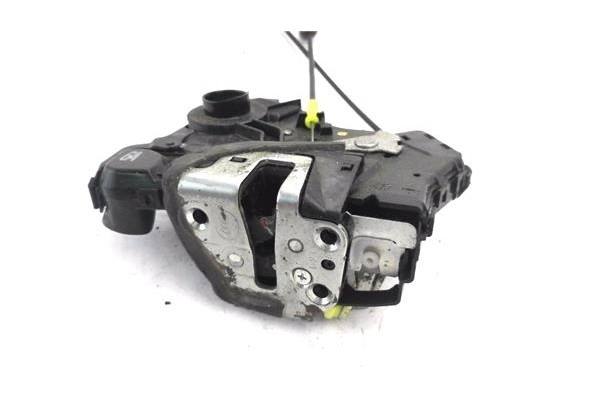 Recambio de cierre electromagnetico delantero izquierdo para toyota avensis cross sport (t27) 2.2 premium referencia OEM IAM A04