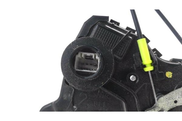 Recambio de cierre electromagnetico delantero izquierdo para toyota avensis cross sport (t27) 2.2 premium referencia OEM IAM A04