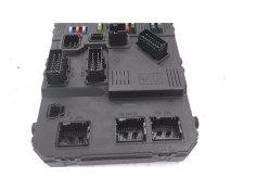 Recambio de caja fusibles/rele para citroen xsara picasso 1.6 hdi referencia OEM IAM 9657999780 E0200 