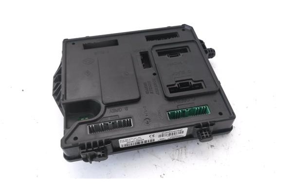 Recambio de caja fusibles/rele para renault grand scénic iii (jz0/1_) 1.5 dci referencia OEM IAM 284B15986R S180098101 