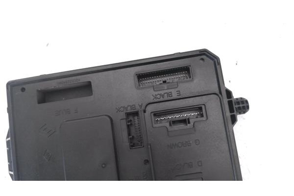 Recambio de caja fusibles/rele para renault grand scénic iii (jz0/1_) 1.5 dci referencia OEM IAM 284B15986R S180098101 
