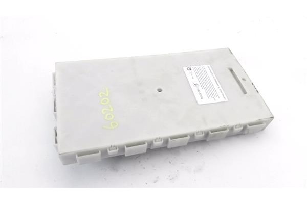 Recambio de caja fusibles/rele para bmw serie 1 berlina 5p (f20) 2.0 116d referencia OEM IAM 116RI001052 936641101 