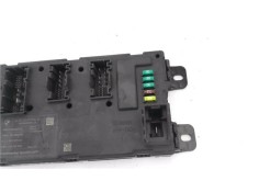 Recambio de caja fusibles/rele para bmw serie 1 berlina 5p (f20) 2.0 116d referencia OEM IAM 932970001 A2C3045001500 