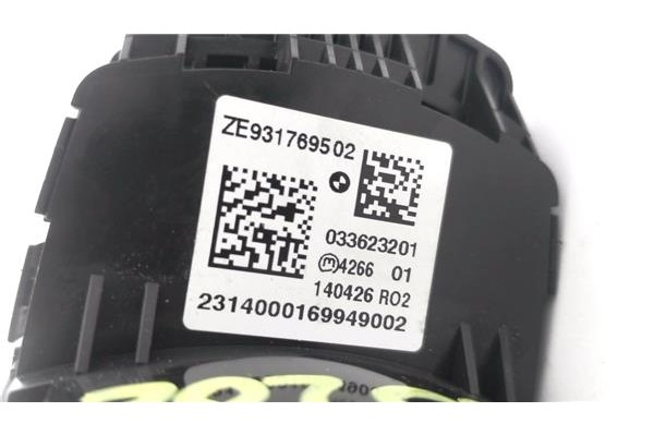Recambio de mando multifuncion para bmw serie 1 berlina 5p (f20) 2.0 116d referencia OEM IAM 931769502 3,36E+07 