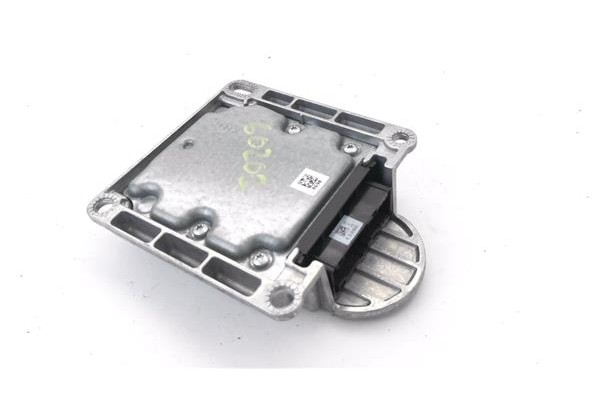 Recambio de centralita airbag para bmw serie 1 berlina 5p (f20) 2.0 116d referencia OEM IAM 34526863389 265020690 