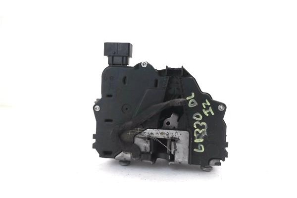 Recambio de cierre electromagnetico delantero izquierdo para citroen jumper furgón 2.2 hdi 100 referencia OEM IAM 1342155080 971