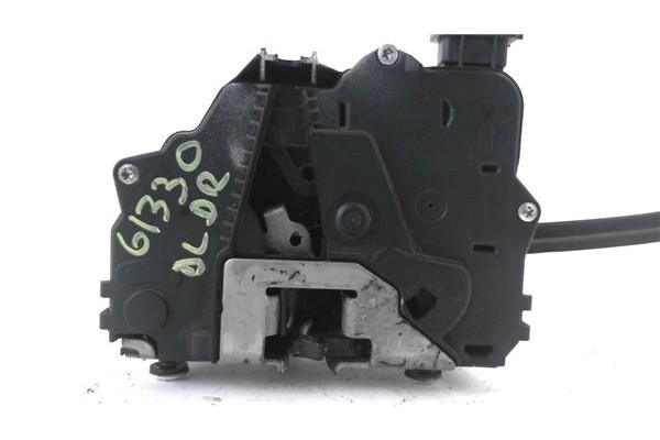 Recambio de cierre electromagnetico delantero derecho para citroen jumper furgón 2.2 hdi 100 referencia OEM IAM 1350147080 97771