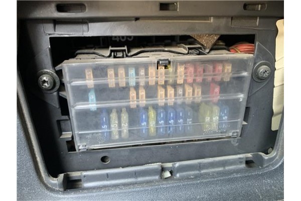 Recambio de caja fusibles/rele para volkswagen lupo (6x1/6e1) 1.7 conceptline referencia OEM IAM 6X0937576 6X0937495 