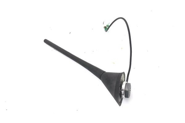 Recambio de antena electrica para volkswagen polo v (6r1) 1.4 advance referencia OEM IAM 6R0035501  