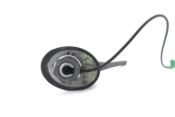 Recambio de antena electrica para volkswagen polo v (6r1) 1.4 advance referencia OEM IAM 6R0035501  