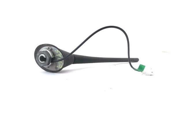 Recambio de antena electrica para volkswagen polo v (6r1) 1.4 advance referencia OEM IAM 6R0035501  