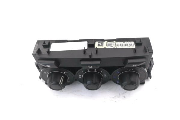 Recambio de mandos calefaccion / a.a. para citroen c3 1.4 attraction referencia OEM IAM X8032001 400018004 