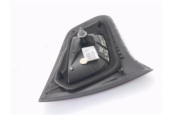 Recambio de piloto porton trasero derecho para citroen c3 1.4 attraction referencia OEM IAM 9685225480  