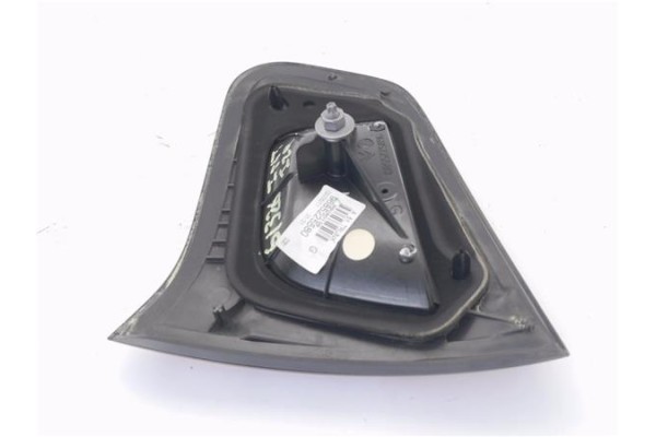 Recambio de piloto porton trasero izquierdo para citroen c3 1.4 attraction referencia OEM IAM 9685225580  