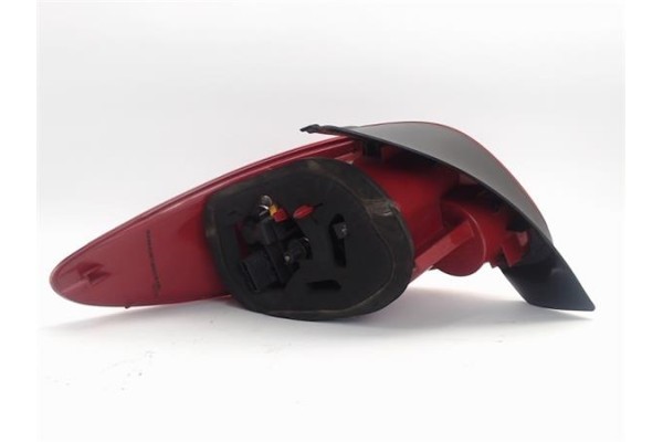 Recambio de piloto trasero derecho para peugeot 206 2.0 gt referencia OEM IAM 6351S0 2212283 6351P1 , PEUGEOT | 6351R9 , PEUGEOT