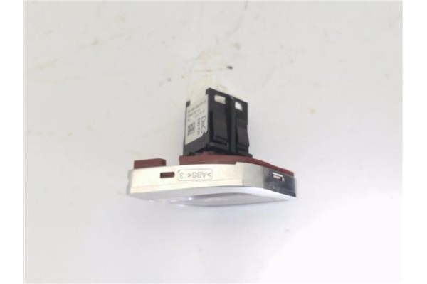 Recambio de interruptor luces emergencia para citroen c3 1.4 attraction referencia OEM IAM 96669616KR  