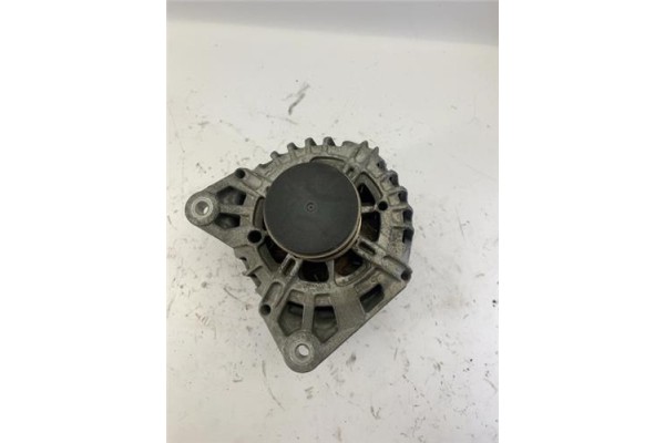 Recambio de alternador para renault grand scénic iii (jz0/1_) 1.5 dci referencia OEM IAM FG15T056 2612716A 