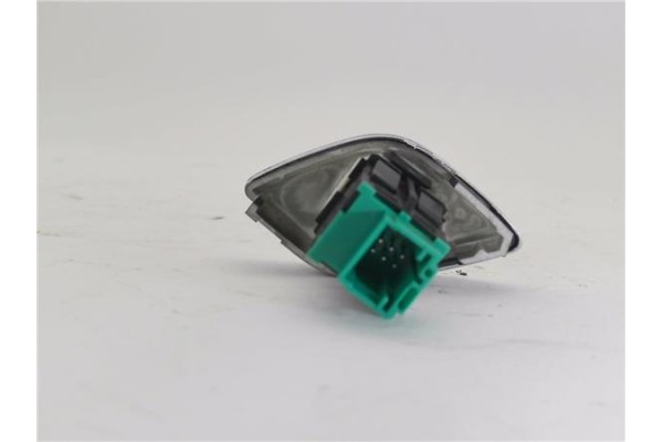 Recambio de boton cierre centralizado para citroen c3 1.4 attraction referencia OEM IAM 96656596XU  