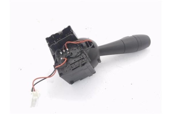 Recambio de mando de luces para dacia sandero stepway 2017-2020 1.0 sce stepway 75 (b8jc, b8jd) referencia OEM IAM 255679575R  
