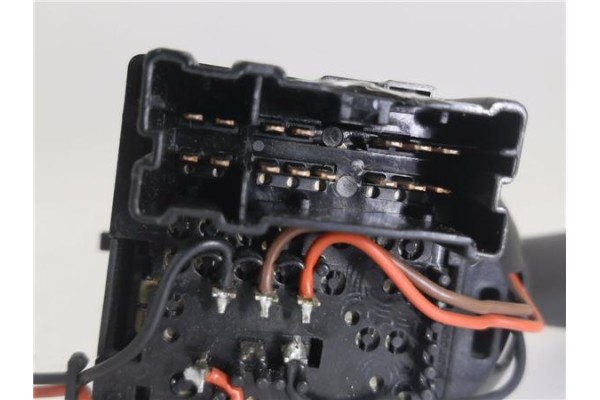 Recambio de mando de luces para dacia sandero stepway 2017-2020 1.0 sce stepway 75 (b8jc, b8jd) referencia OEM IAM 255679575R  