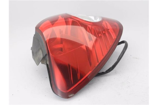 Recambio de piloto trasero izquierdo para chevrolet captiva 2.0 d referencia OEM IAM 20946135  