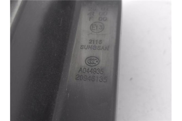 Recambio de piloto trasero izquierdo para chevrolet captiva 2.0 d referencia OEM IAM 20946135  
