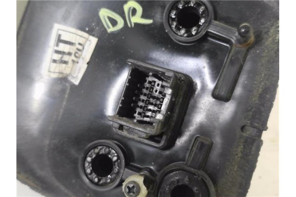 Recambio de retrovisor electrico derecho para chevrolet captiva 2.0 d referencia OEM IAM E4022558  