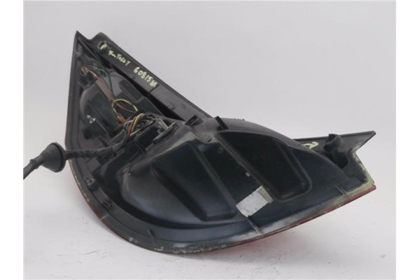 Recambio de piloto trasero derecho para hyundai i30 (fd) 1.6 comfort referencia OEM IAM 924022R0  