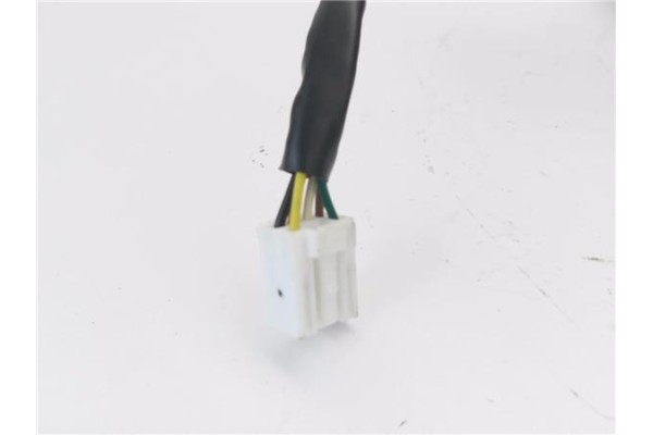 Recambio de piloto trasero derecho para hyundai i30 (fd) 1.6 comfort referencia OEM IAM 924022R0  